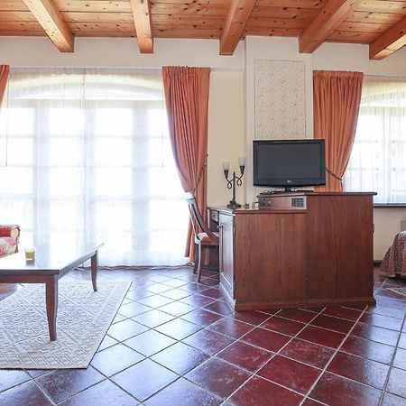 Cascina Giuli Villa Alba  Eksteriør bilde